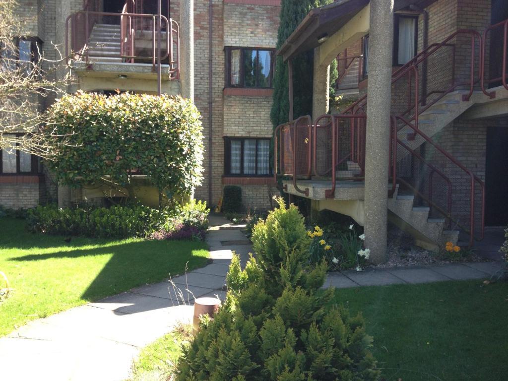 Chamberlin Court Apartment Cambridge  Bagian luar foto